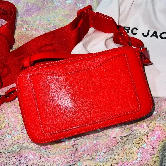Marc Jacob’s Cherry Red Snapshot (Authentic)